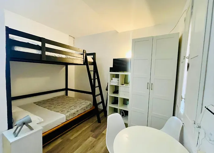 Portici Di Via Piella Appartamento *