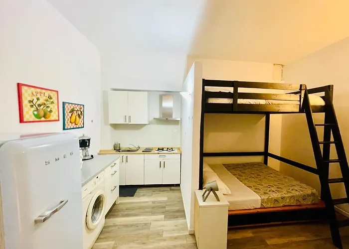 Portici Di Via Piella *