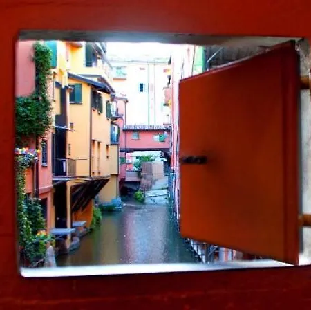 Portici Di Via Piella * Bologne